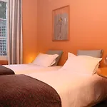 La Maison Des Rues Pavees Avec Jardin By La Boite En Holiday home *