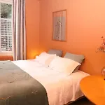 La Maison Des Rues Pavees Avec Jardin By La Boite En * 상리스
