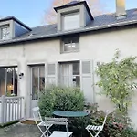 펜션 La Maison Des Rues Pavees Avec Jardin By La Boite En