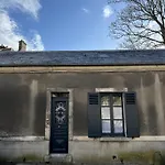 La Maison Des Rues Pavees Avec Jardin By La Boite En Holiday home