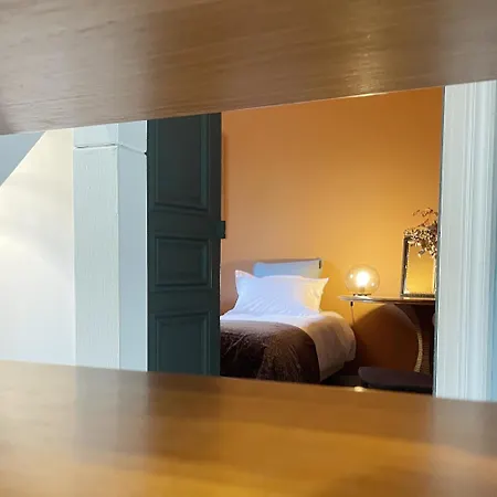 Appartamento La Maison Des Rues Pavées Avec Jardin By La Boîte En *