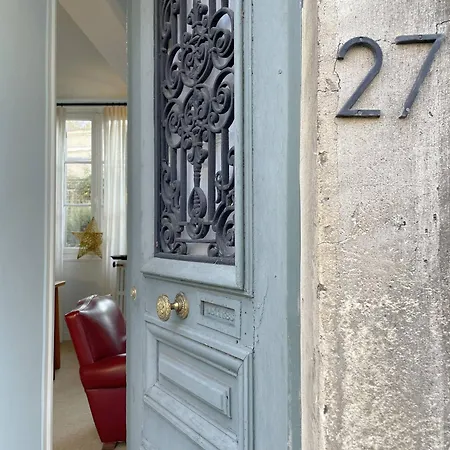 La Maison Des Rues Pavees Avec Jardin By La Boite En *