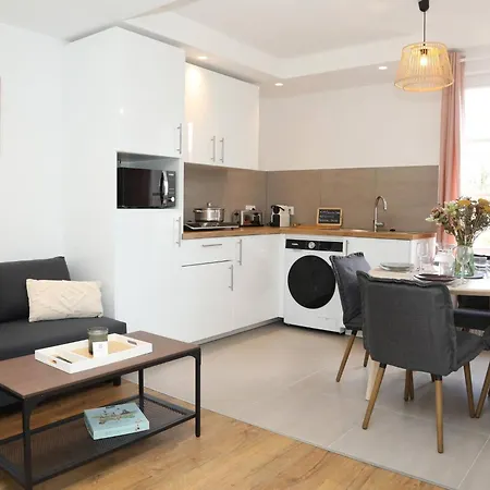 Дом отдыха La Maison Des Rues Pavees Avec Jardin By La Boite En Санлис