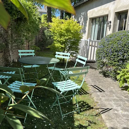 La Maison Des Rues Pavees Avec Jardin By La Boite En Σπίτι διακοπών Senlis (Oise)